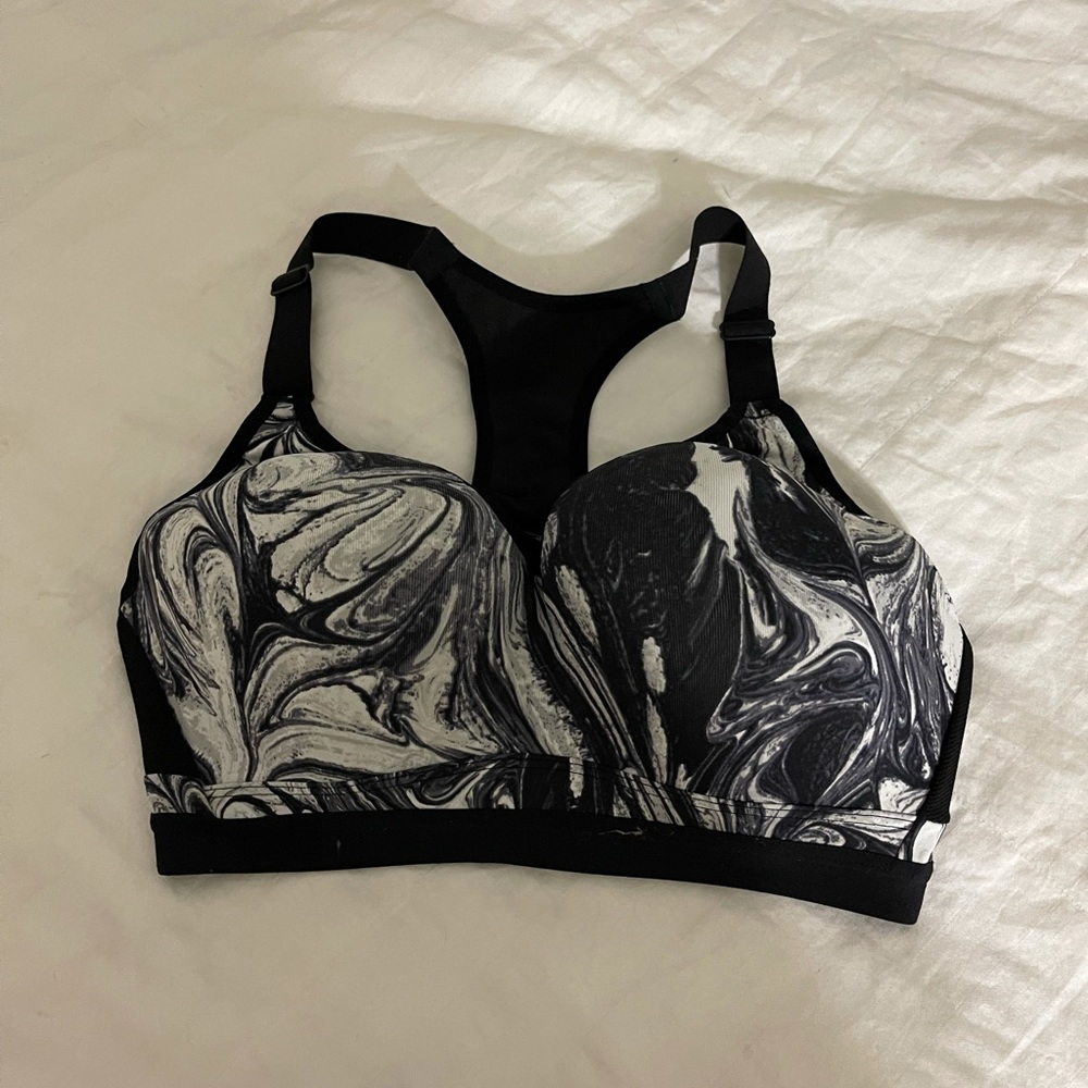 Victoria Secret Sports Bra